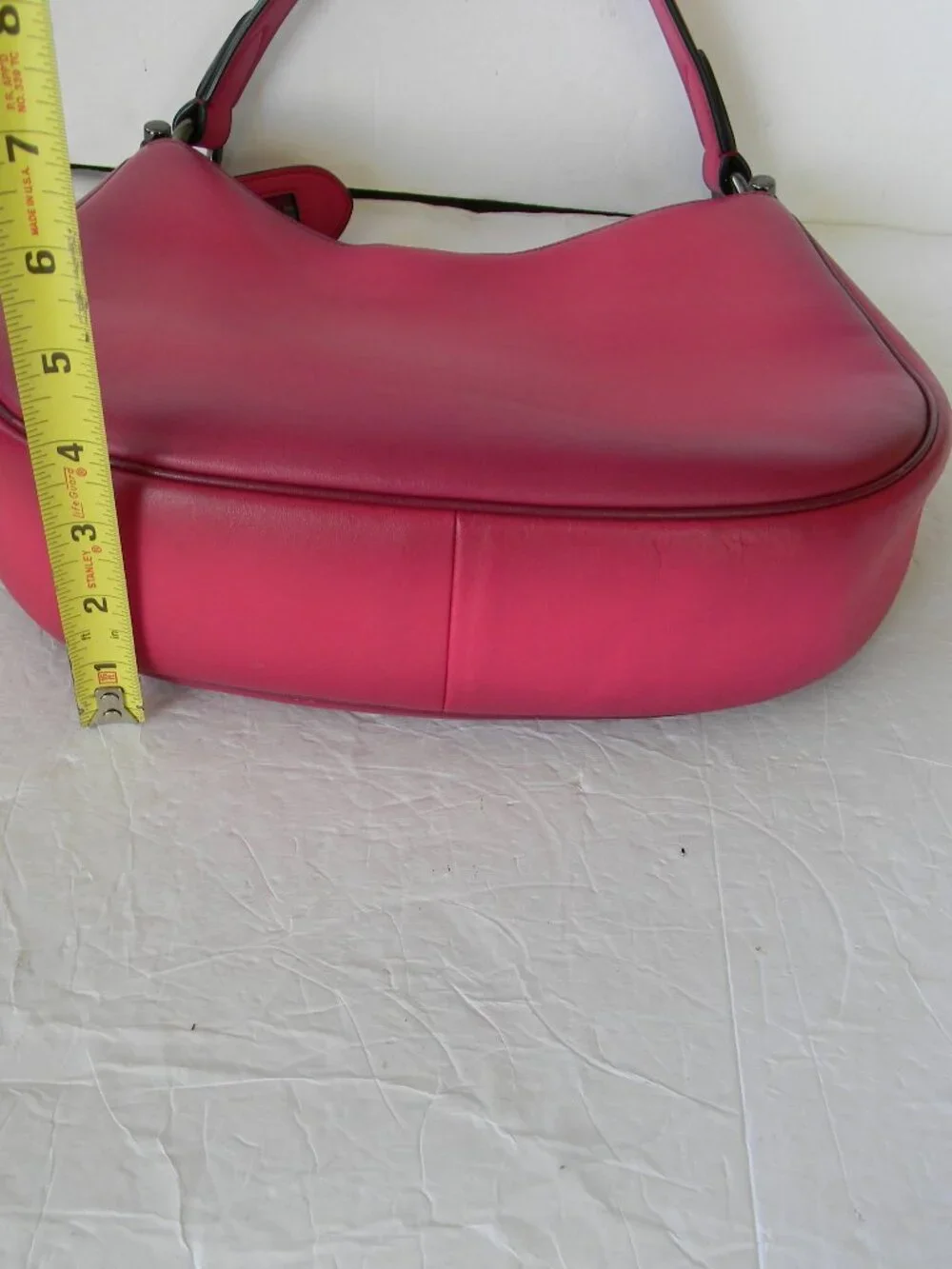 COACH NOMAD PINK LEATHER BURNISHED EDGES MEDIUM HOBO SHOULDER BAG